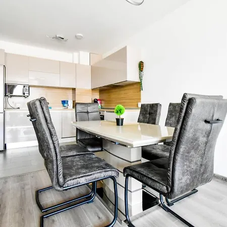 Nomad Friendly Modern Complex Next To Metro Apartamento *